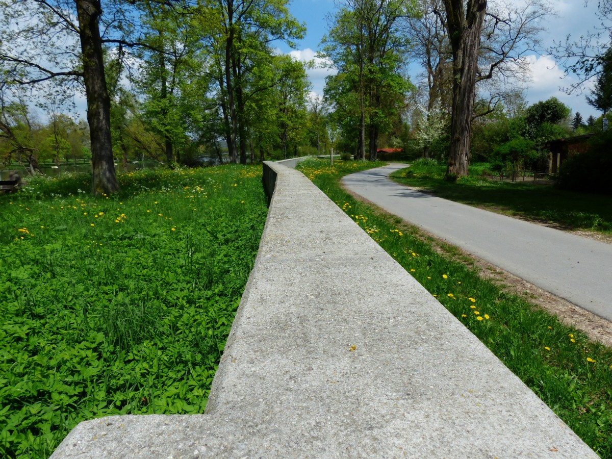 Garden Walkway