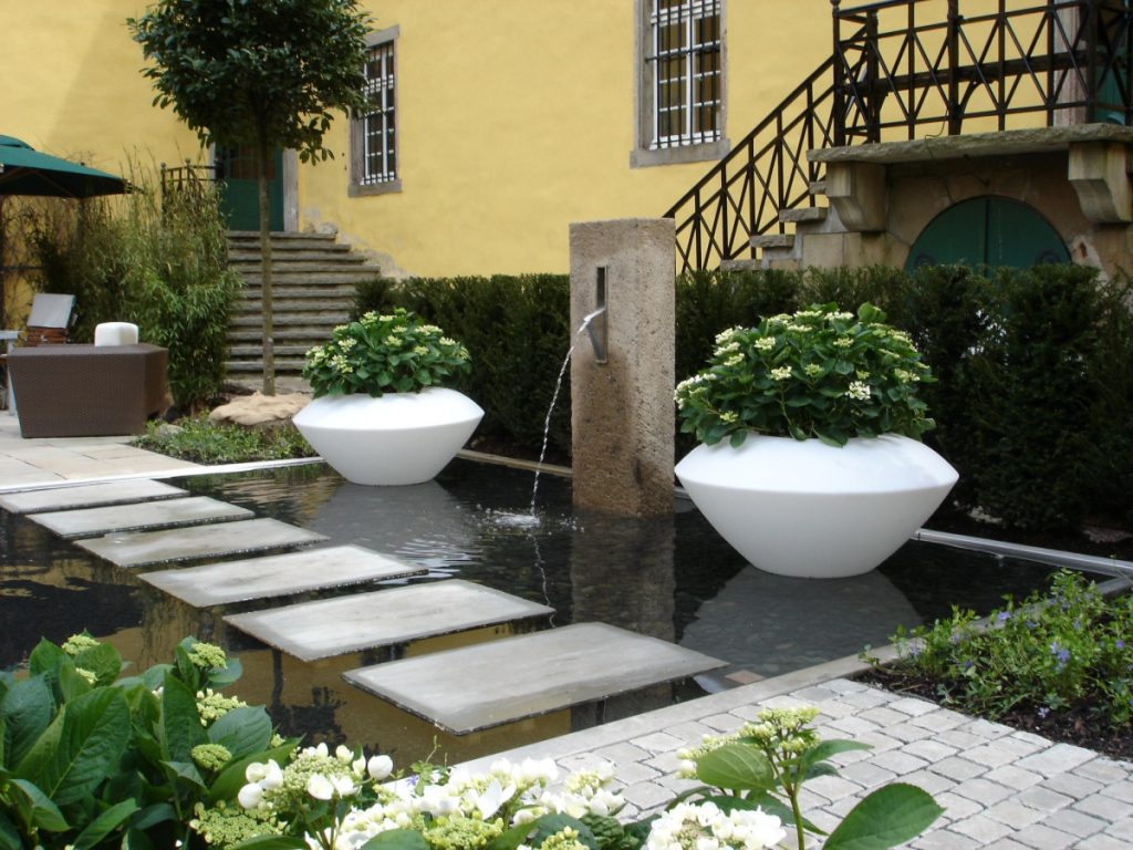 Custom Landscaping